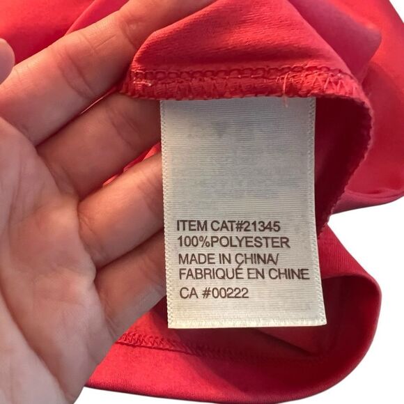 3 for $30! Traditional pink basic tank top - Picture 5 of 6